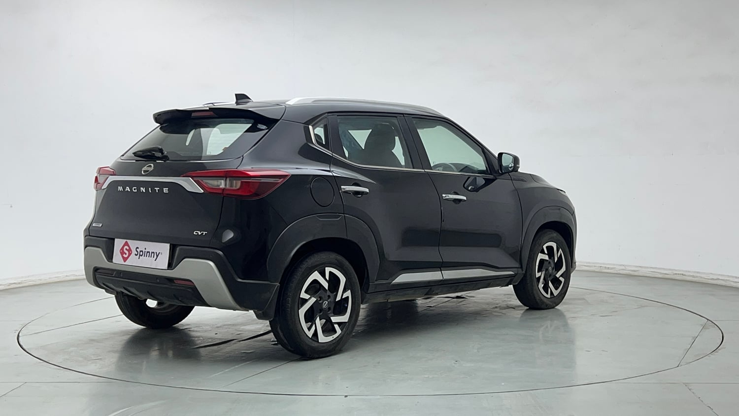 Used 2022 Nissan Magnite XV Premium Turbo CVT Petrol Automatic exterior RIGHT REAR CORNER VIEW