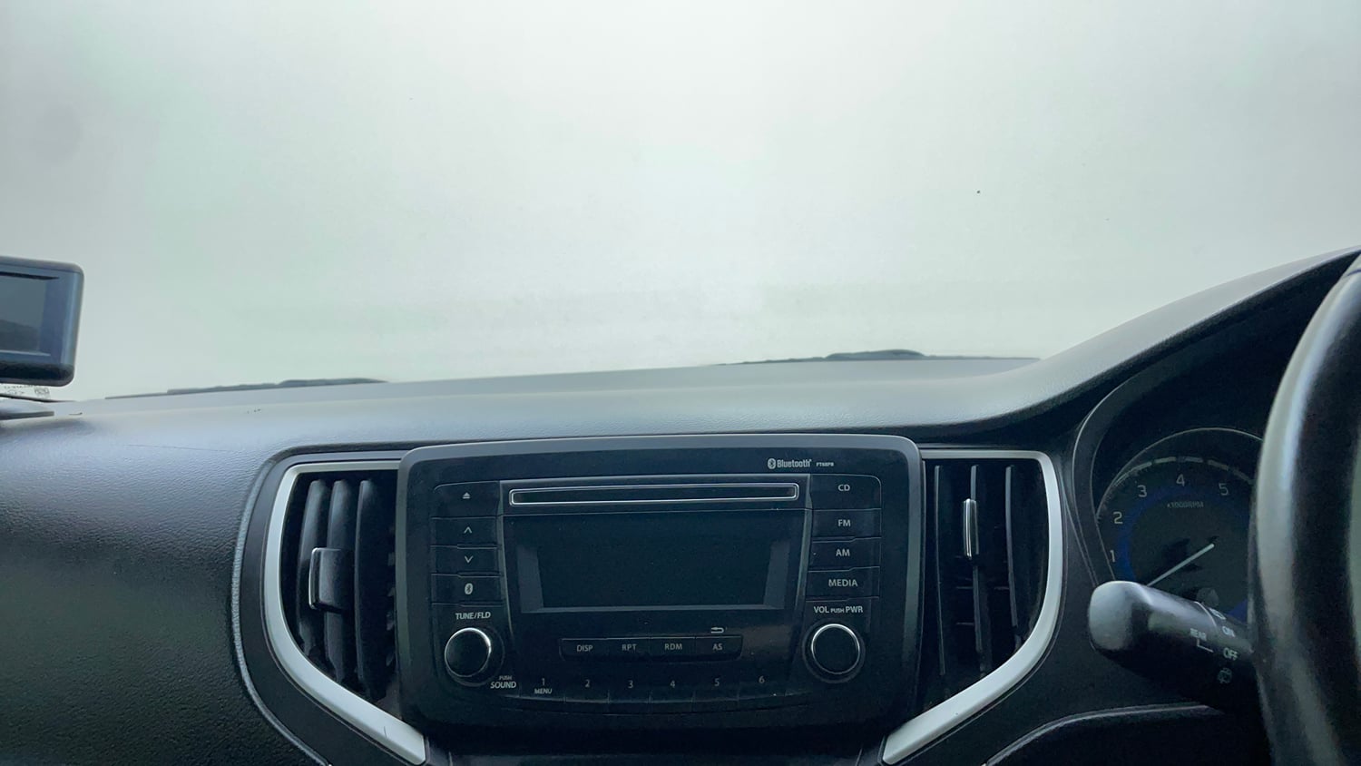 Used 2018 Maruti Suzuki Baleno Zeta 1.2 AT Petrol Automatic top_features Integrated (in-dash) music system