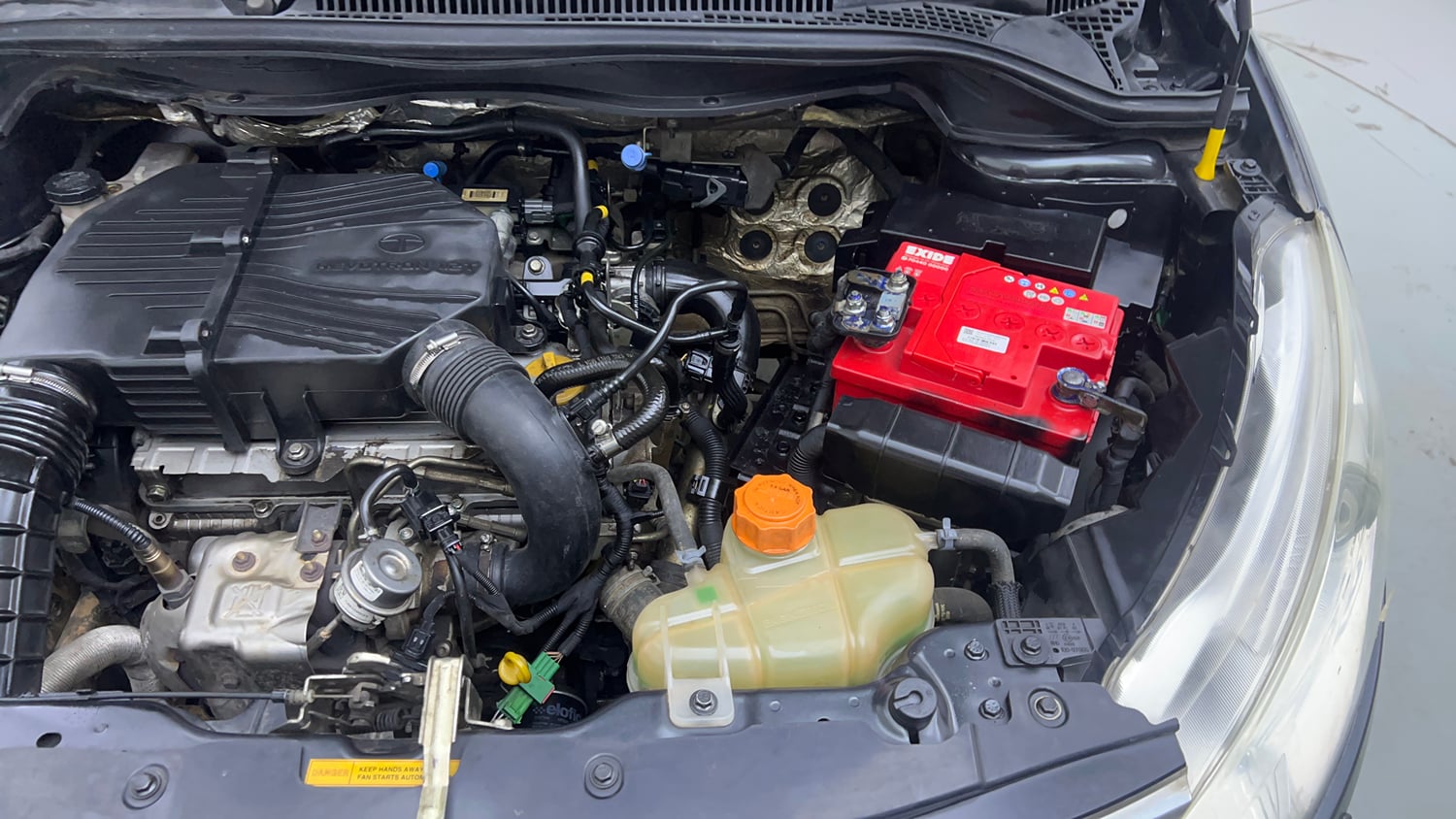 Used 2015 Tata Zest XT Petrol Petrol Manual engine ENGINE LEFT SIDE VIEW