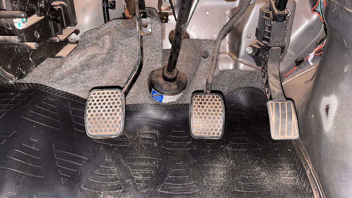 Used 2021 Maruti Suzuki Eeco 5 STR WITH A/C+HTR Petrol Manual interior PEDALS VIEW