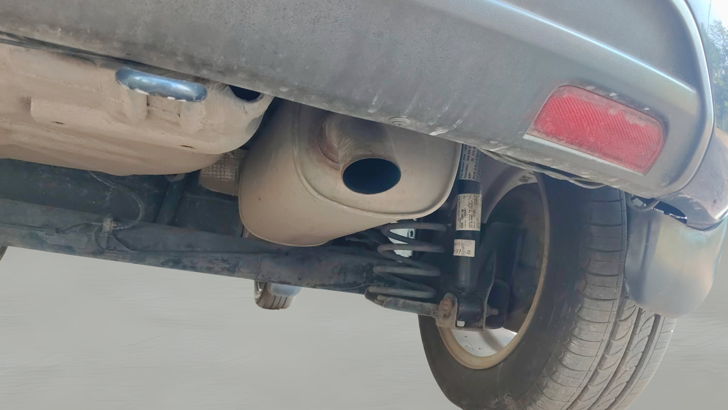 Used 2012 Ford Figo Duratorq Diesel Titanium 1.4 Diesel Manual extra REAR RIGHT UNDERBODY VIEW