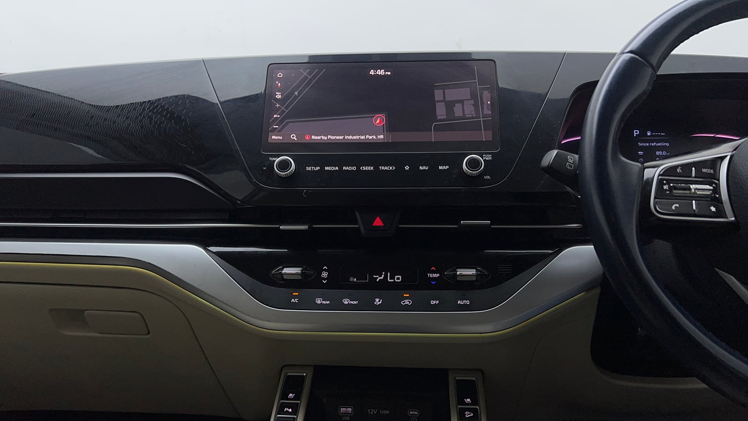 Used 2022 Kia Carens Luxury Plus 1.4 Petrol DCT 7 STR Petrol Automatic interior MUSIC SYSTEM & AC CONTROL VIEW