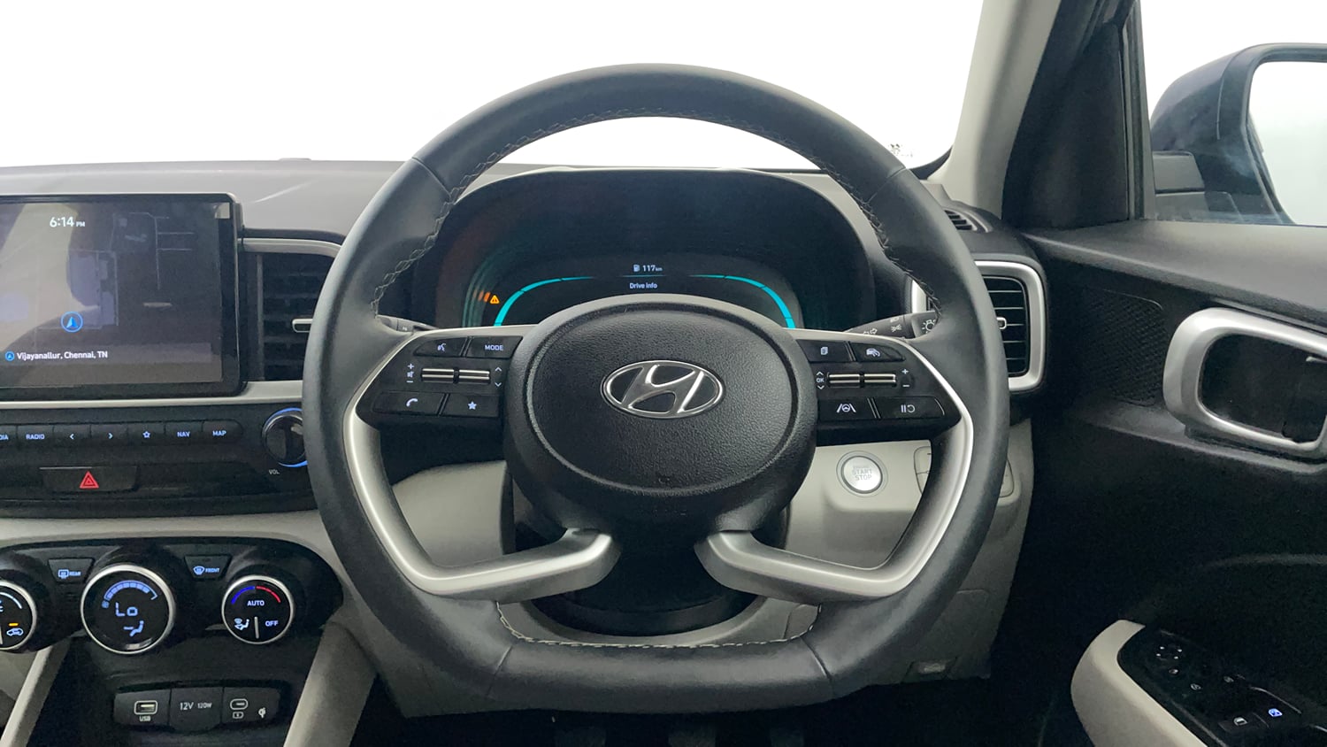 Used 2023 Hyundai Venue SX (O) 1.5 CRDi Diesel Manual interior STEERING VIEW