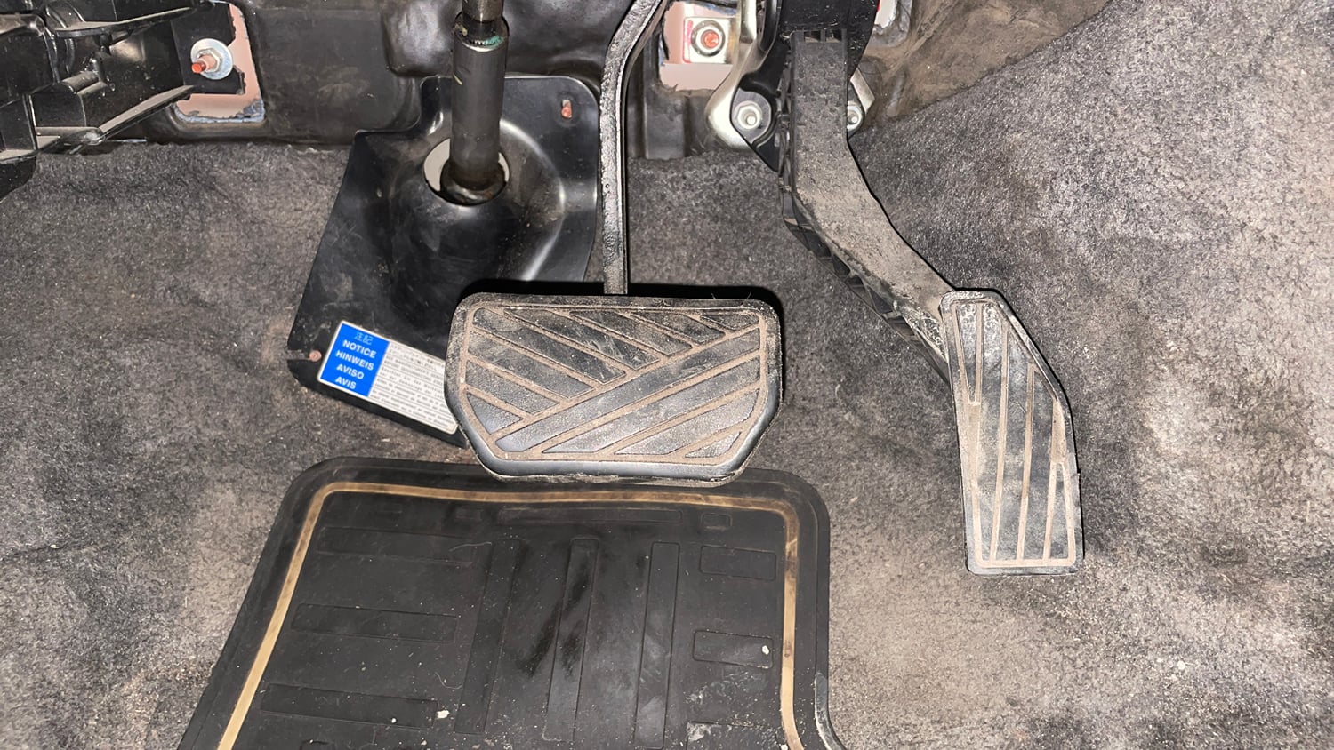 Used 2015 Maruti Suzuki Alto K10 VXi AMT Petrol Automatic interior PEDALS VIEW