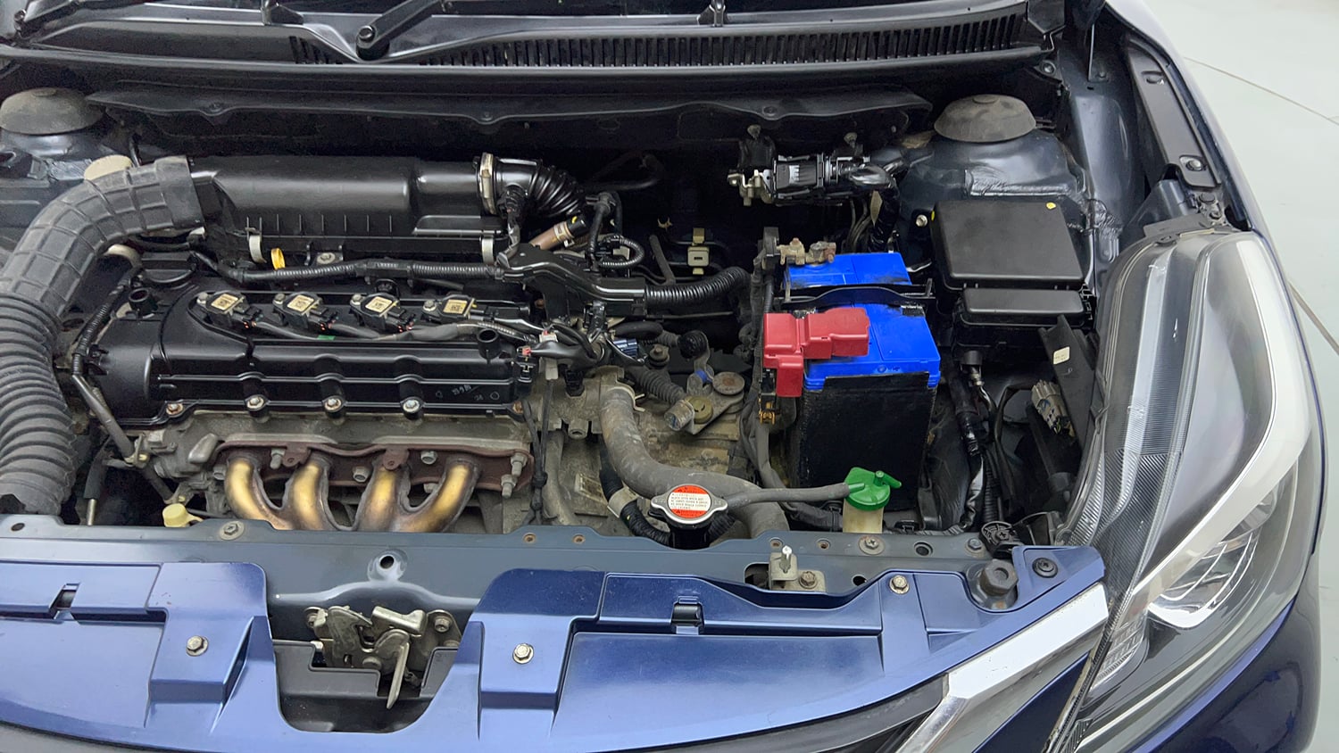 Used 2020 Maruti Suzuki Baleno Delta Petrol Manual engine ENGINE LEFT SIDE VIEW