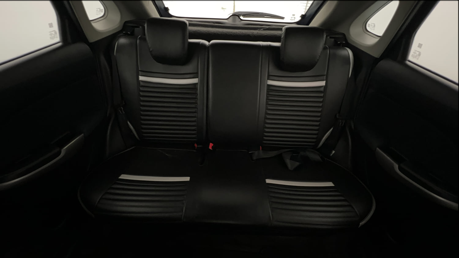 Used 2020 Maruti Suzuki Baleno Zeta Petrol Manual interior REAR SEAT CONDITION VIEW