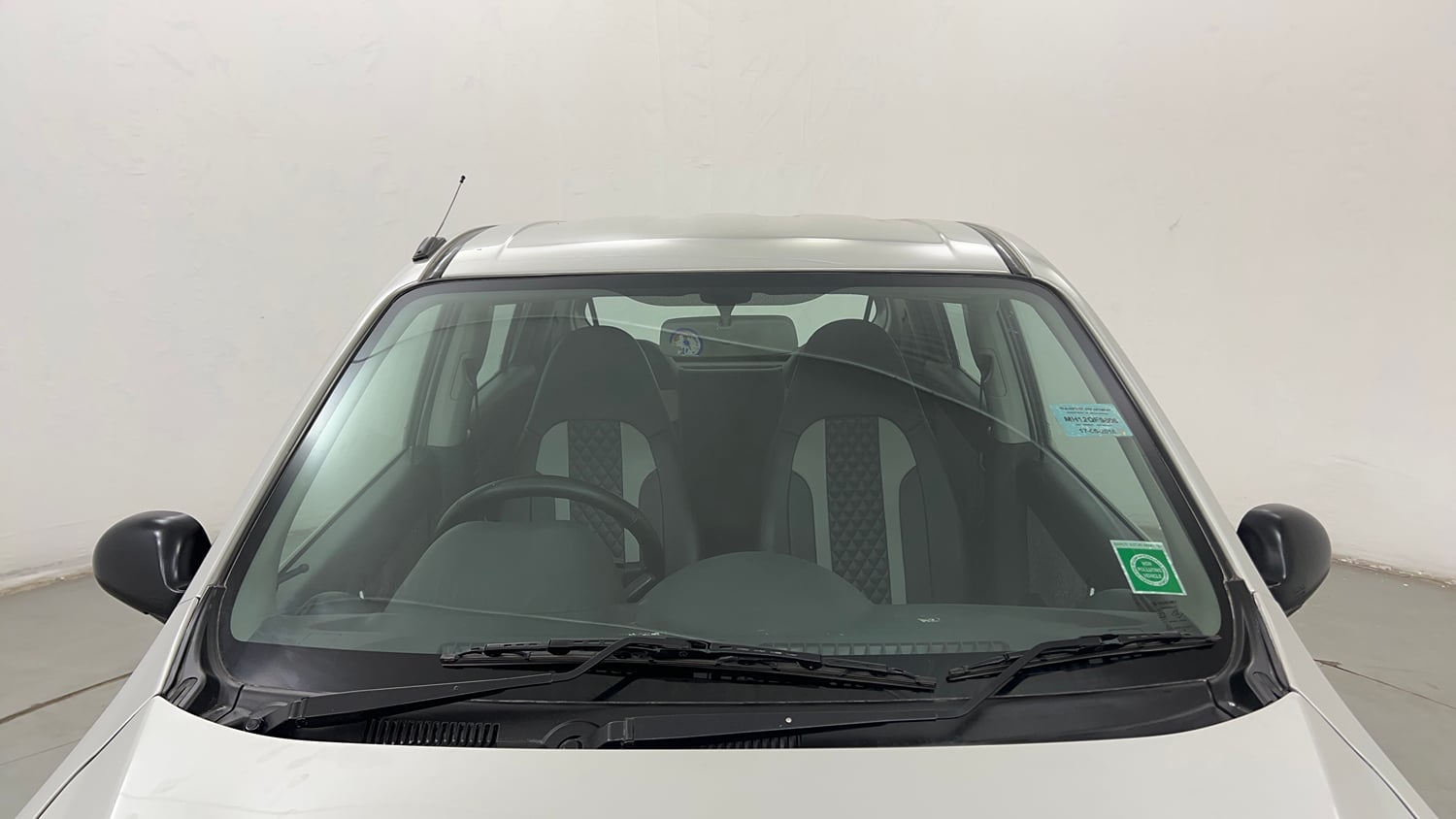 Used 2018 Maruti Suzuki Alto 800 VXi Petrol Manual exterior FRONT WINDSHIELD VIEW
