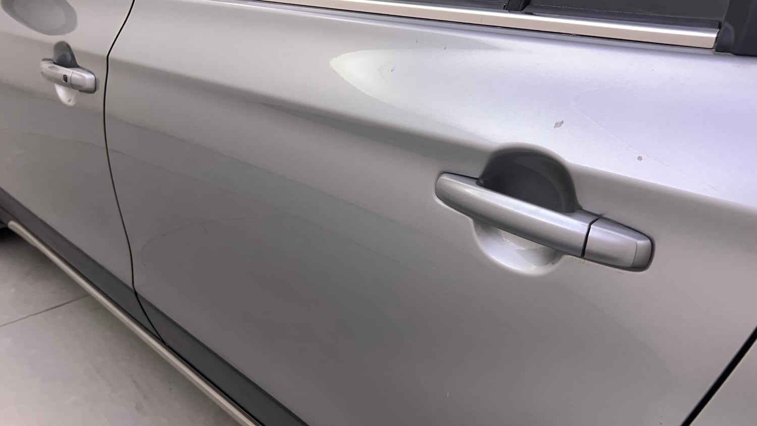 Used 2022 Maruti Suzuki S-Cross Zeta Petrol Manual dents MINOR SCRATCH