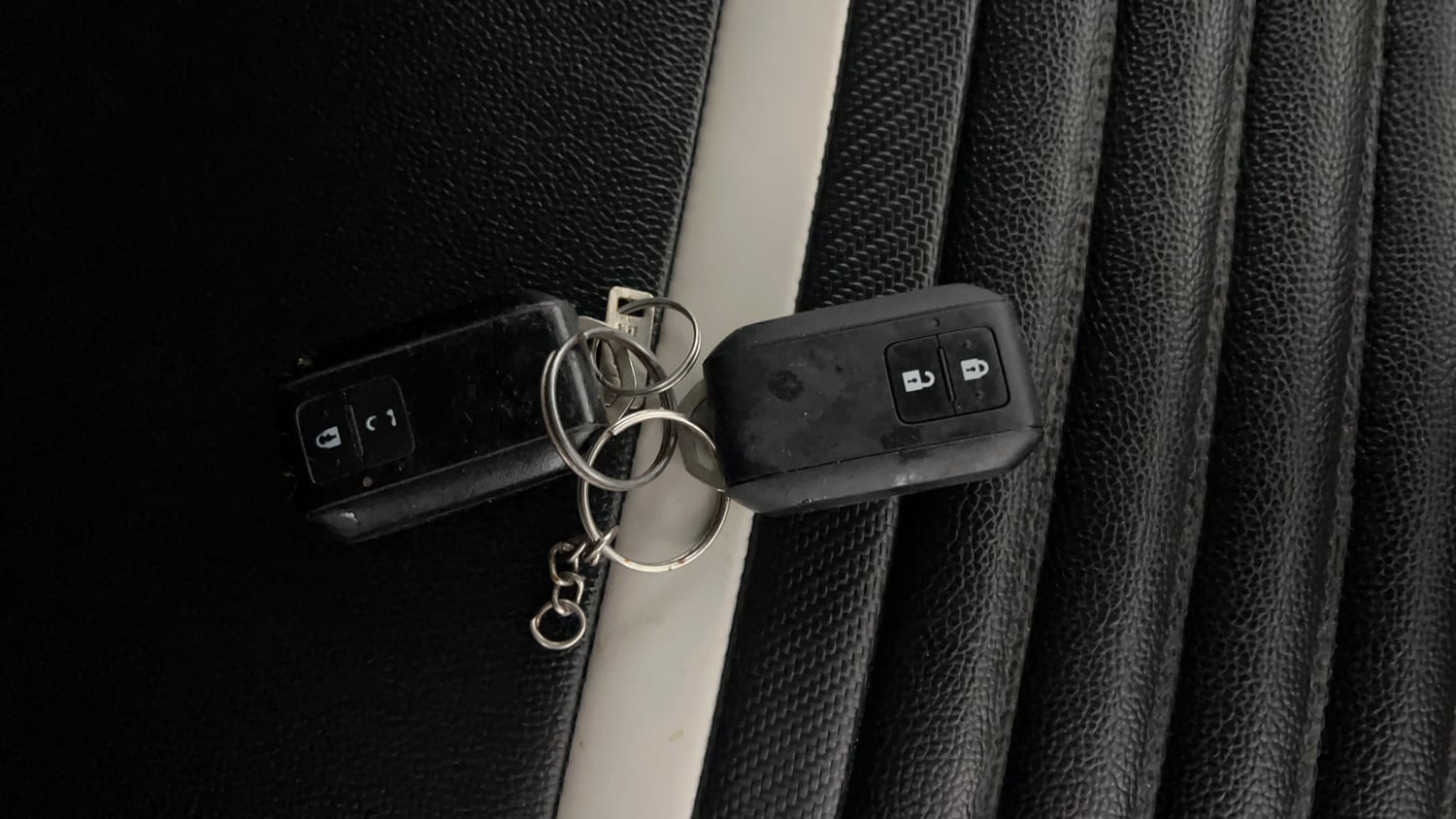 Used 2020 Maruti Suzuki Baleno Zeta Petrol Manual extra CAR KEY VIEW