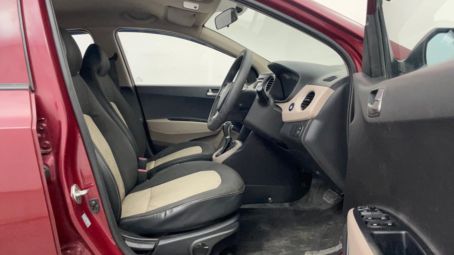 Used 2015 Hyundai Grand i10 Asta AT 1.2 Kappa VTVT Petrol Automatic interior RIGHT SIDE FRONT DOOR CABIN VIEW