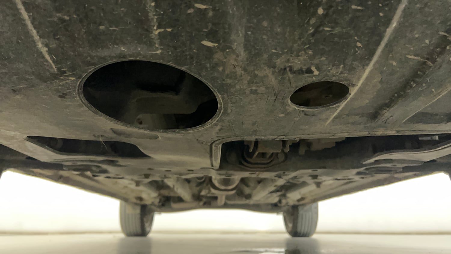 Used 2023 Hyundai Creta SX 1.5 Petrol Petrol Manual extra FRONT LEFT UNDERBODY VIEW