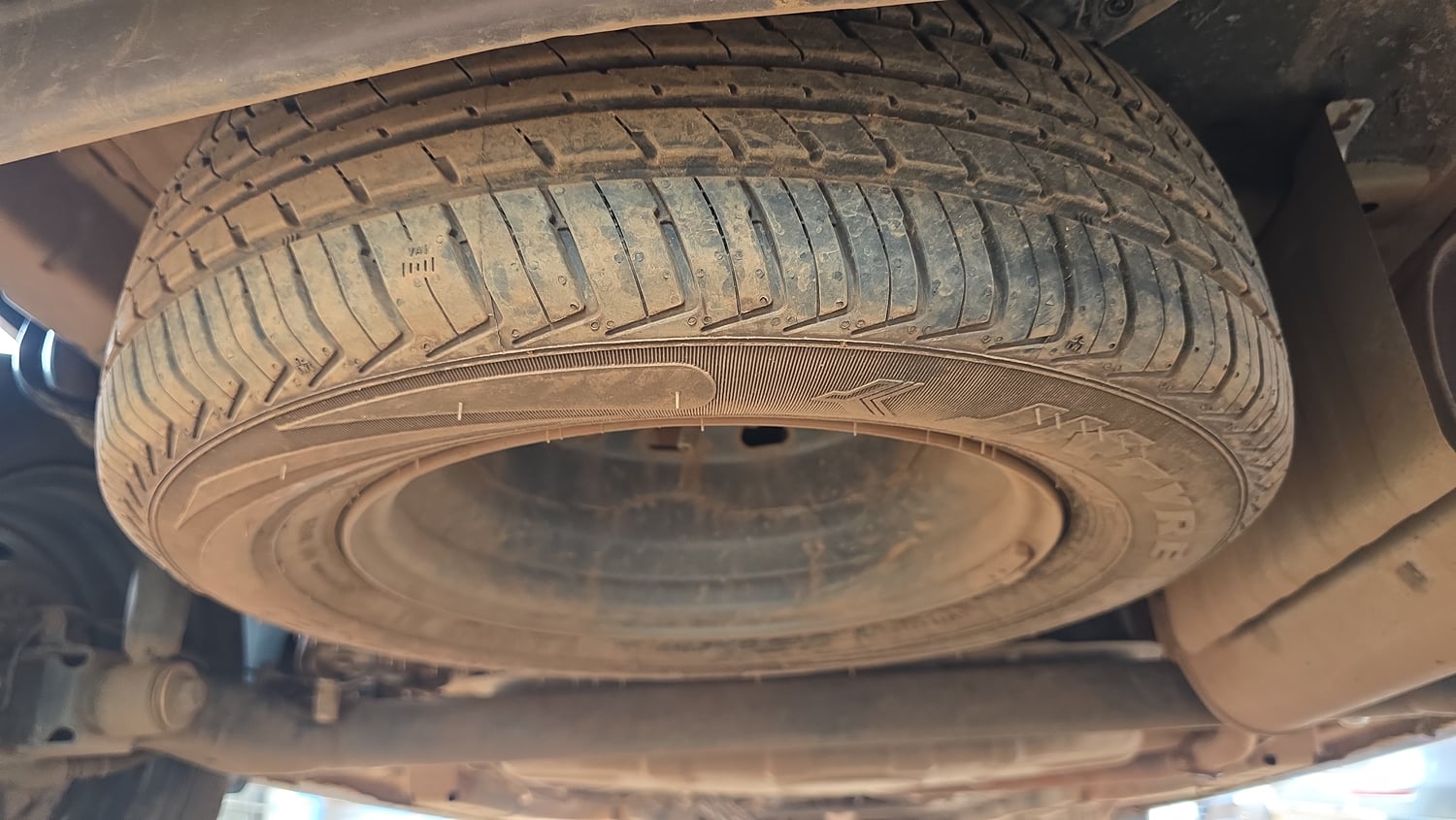 Used 2025 Tata Tigor XZA Plus iCNG Cng Automatic tyres SPARE TYRE VIEW