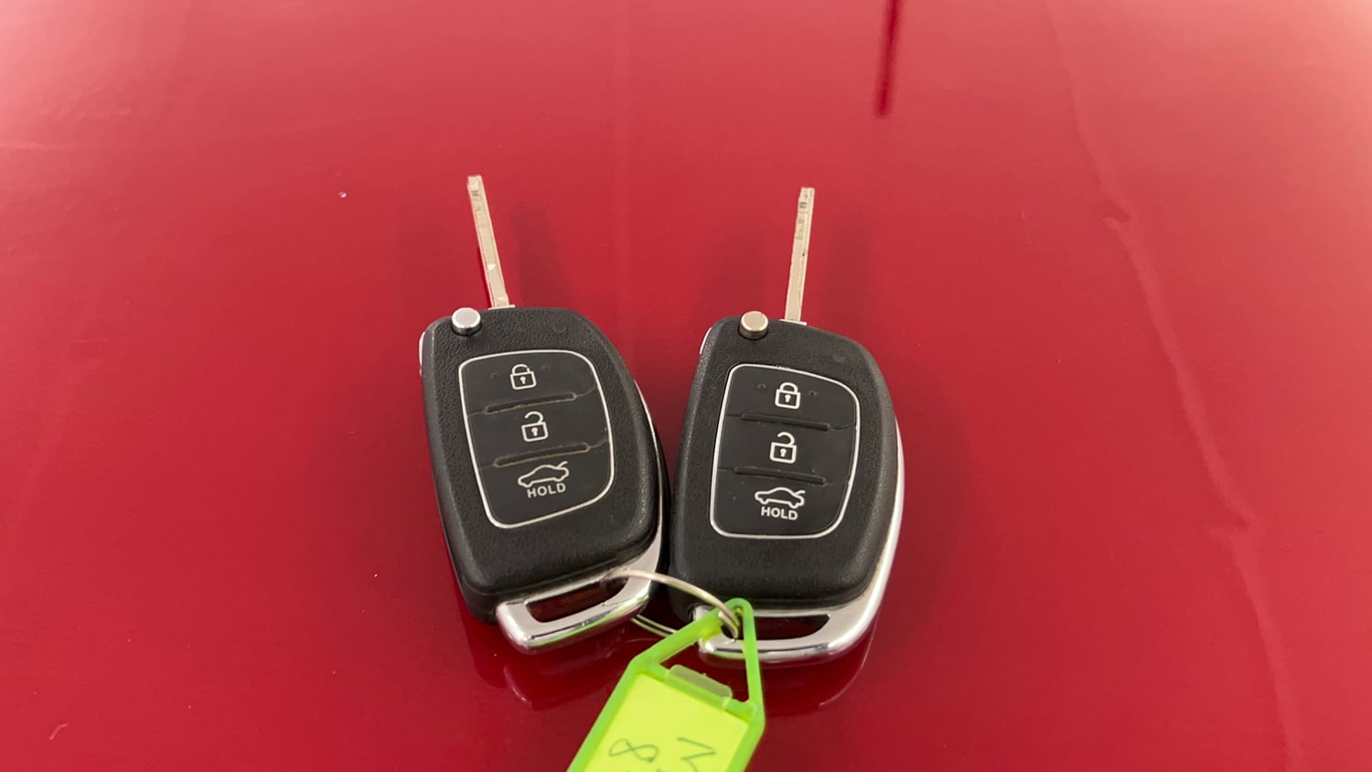 Used 2016 Hyundai Xcent SX 1.2 Petrol Manual extra CAR KEY VIEW