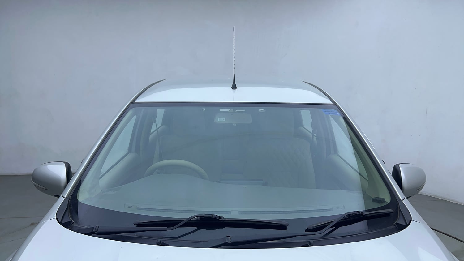 Used 2021 Maruti Suzuki New Ertiga ZXi AT Petrol Automatic exterior FRONT WINDSHIELD VIEW