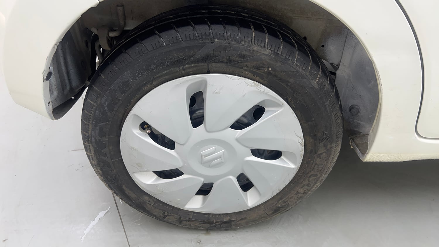 Used 2019 Maruti Suzuki Celerio VXi Petrol Manual tyres RIGHT REAR TYRE RIM VIEW