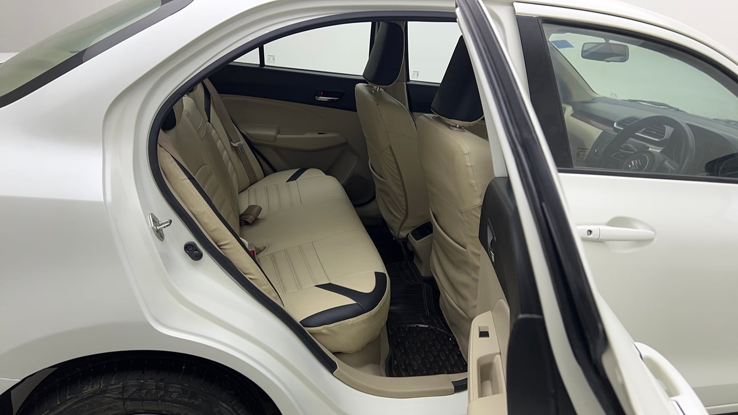 Used 2018 Maruti Suzuki Dzire VXi Petrol Manual interior RIGHT SIDE REAR DOOR CABIN VIEW