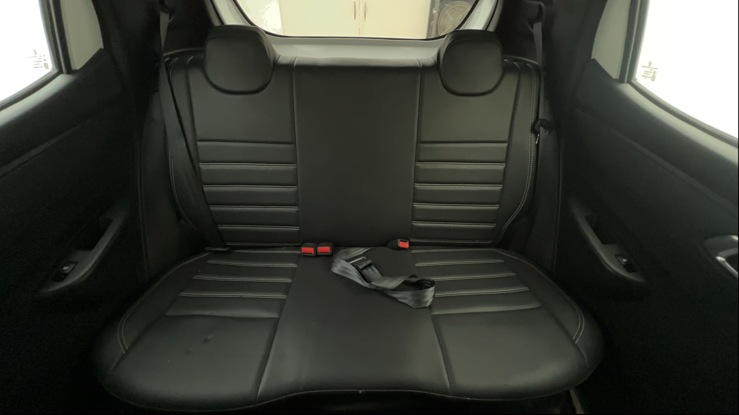 Used 2020 Renault Kwid 1.0 RXT AMT Opt Petrol Automatic interior REAR SEAT CONDITION VIEW