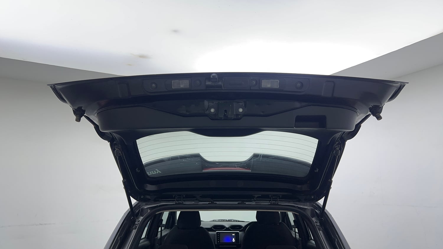 Used 2022 Nissan Magnite XV Premium Turbo CVT Petrol Automatic interior DICKY DOOR OPEN VIEW