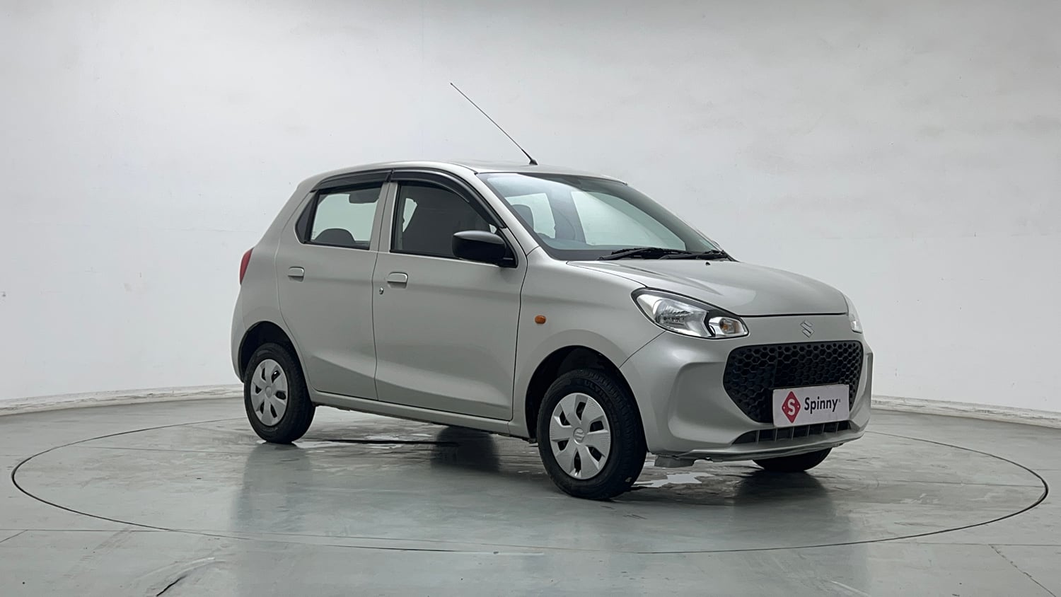 Used 2023 Maruti Suzuki Alto K10 VXi Petrol Manual exterior RIGHT FRONT CORNER VIEW