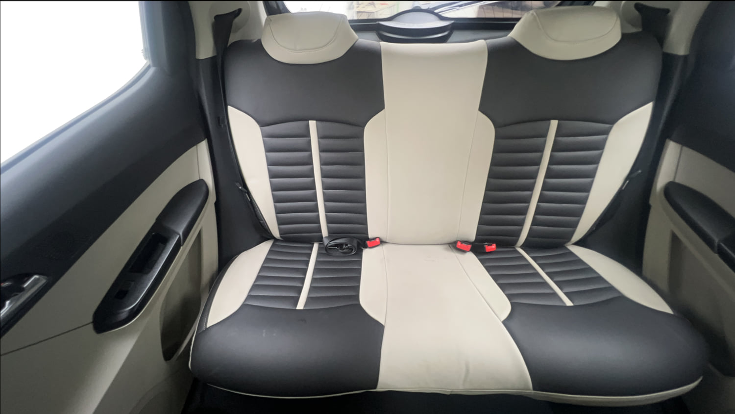 Used 2023 Tata Tiago XZA Plus Petrol Automatic interior REAR SEAT CONDITION VIEW