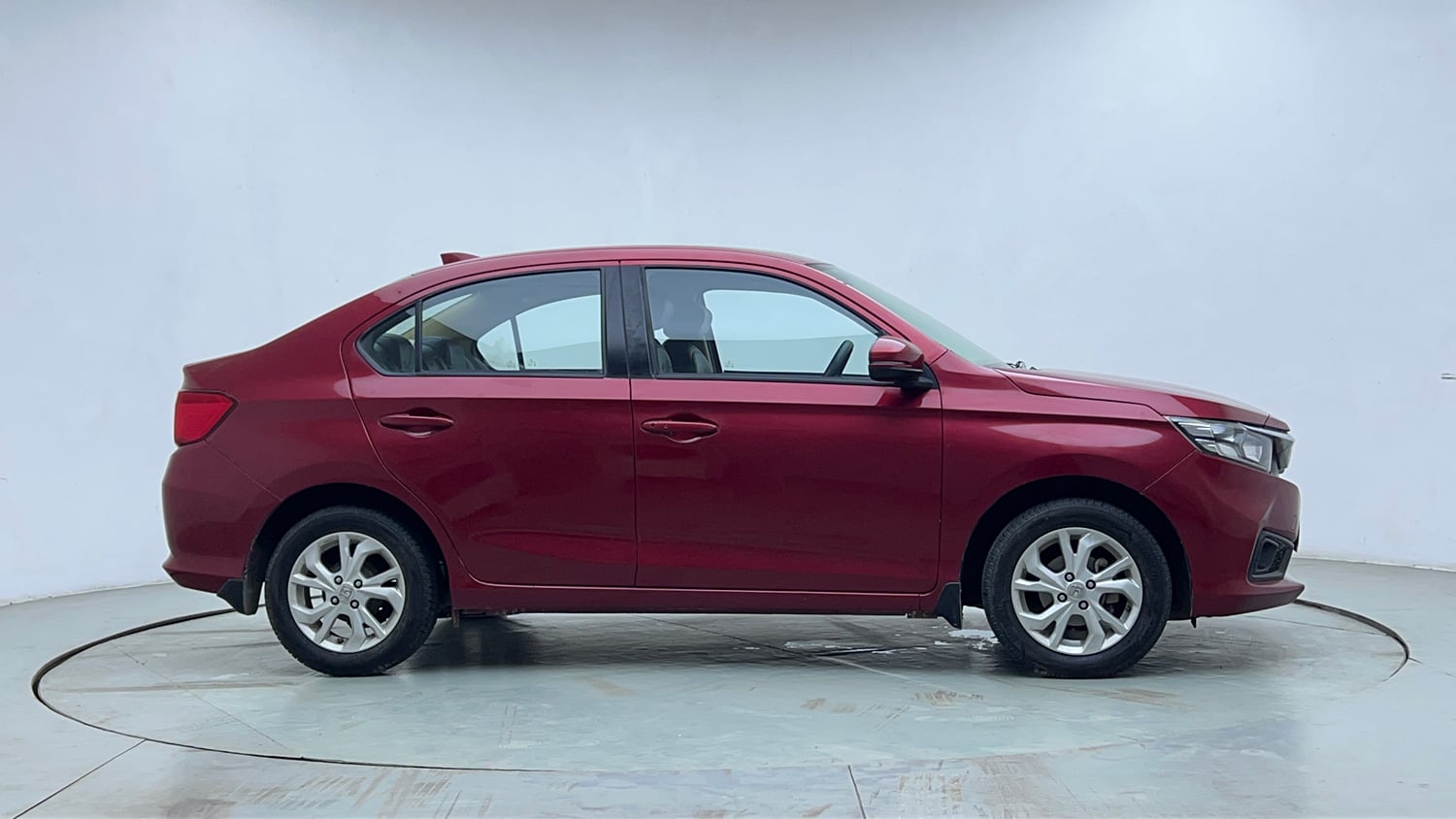 Used 2020 Honda Amaze Exclusive Edition CVT Petrol Petrol Automatic exterior RIGHT SIDE VIEW