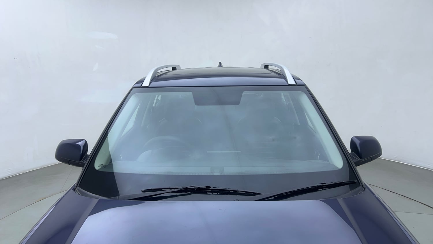 Used 2019 Hyundai Venue SX Plus 1.0 Turbo DCT Petrol Automatic exterior FRONT WINDSHIELD VIEW
