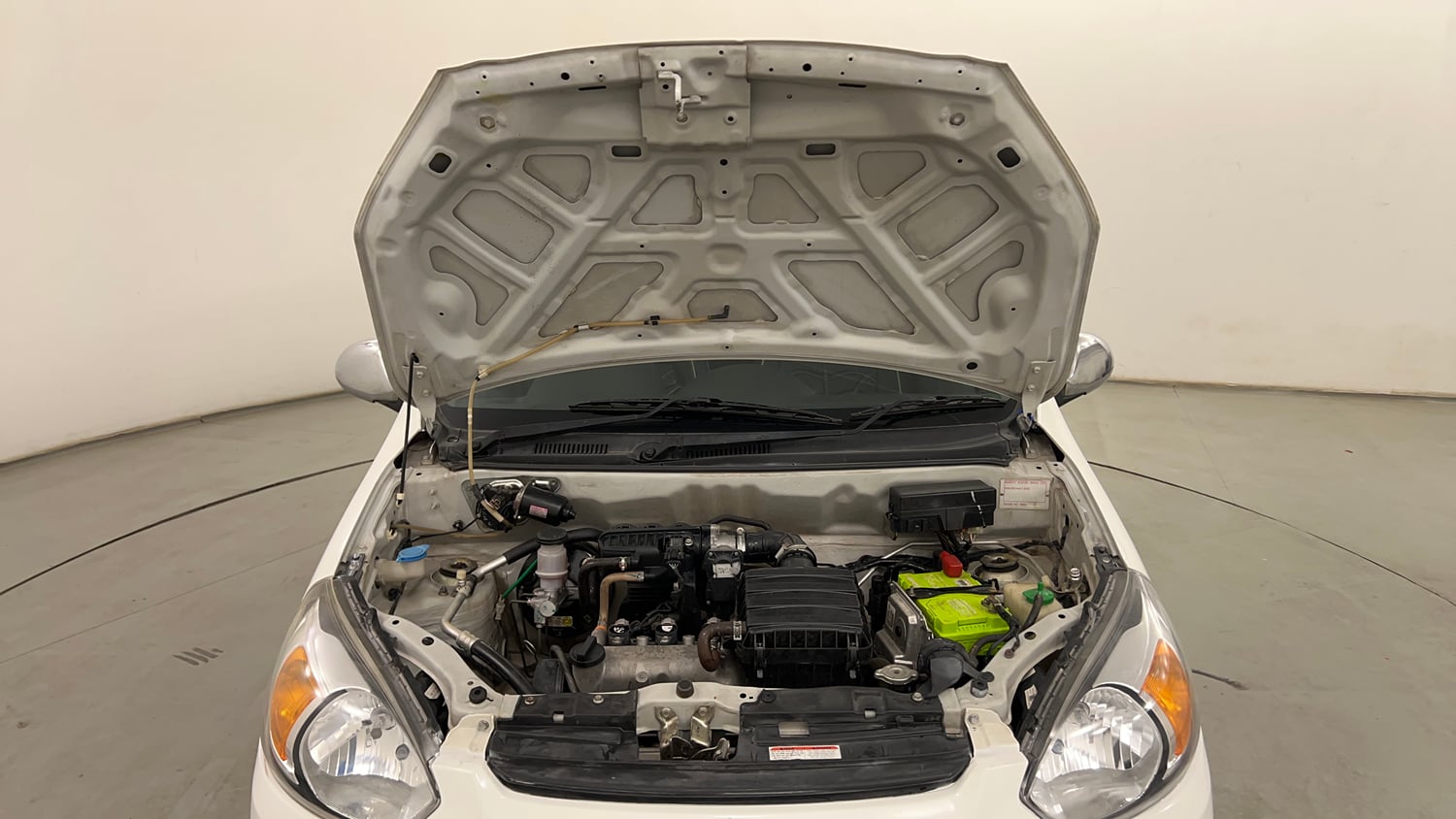 Used 2018 Maruti Suzuki Alto 800 LXi (O) Petrol Manual engine ENGINE & BONNET OPEN FRONT VIEW