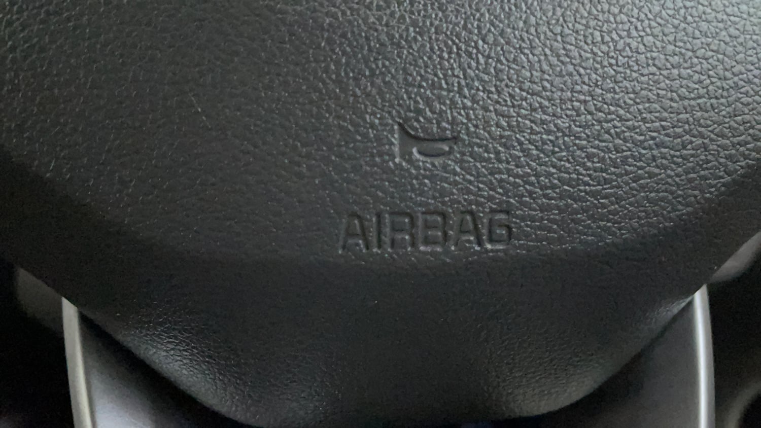 Used 2025 Hyundai Grand i10 Nios Sportz (O) 1.2 Kappa VTVT Petrol Manual top_features Airbags
