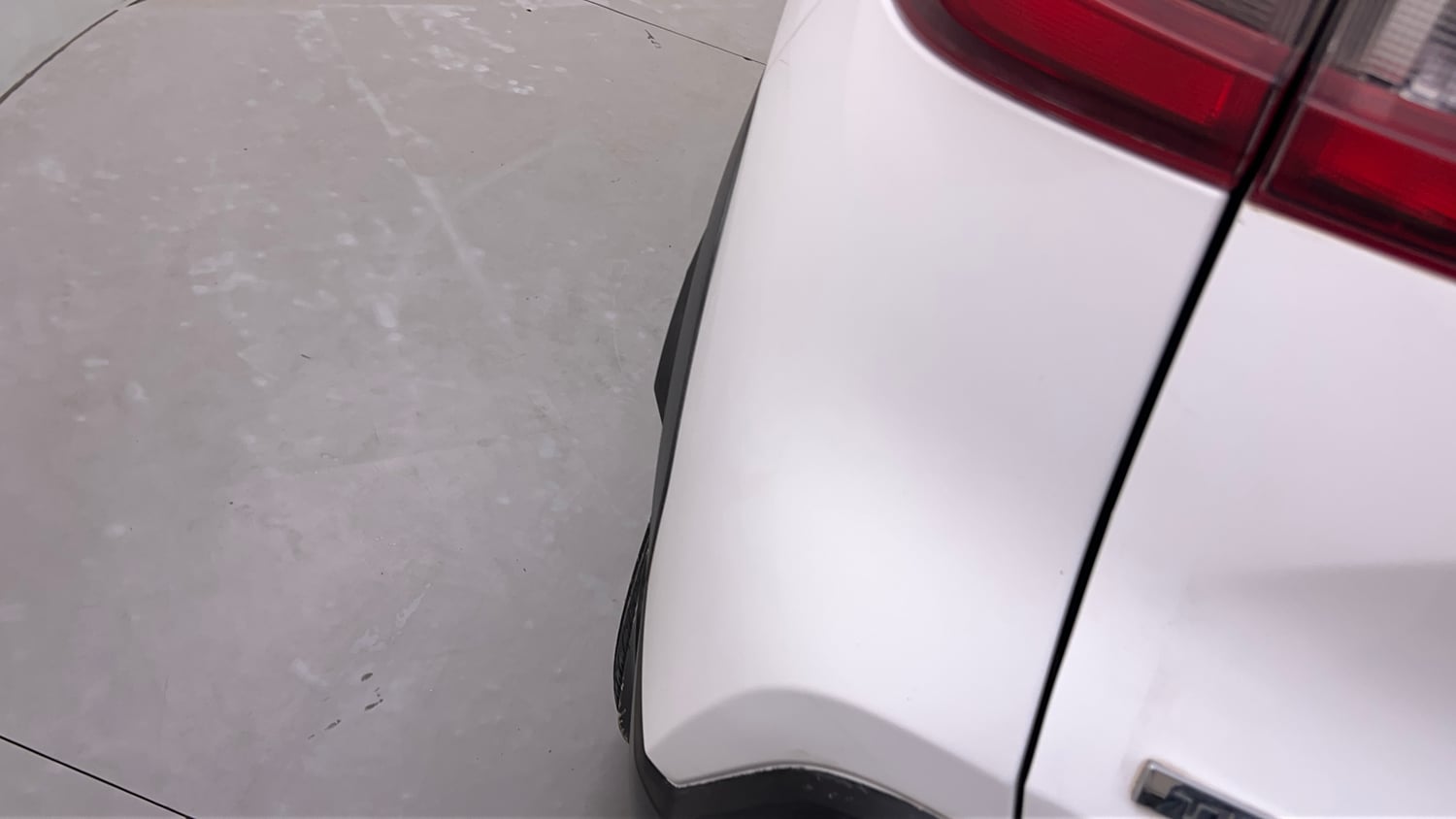 Used 2022 Nissan Magnite XV Premium Turbo Petrol Manual dents MINOR SCRATCH