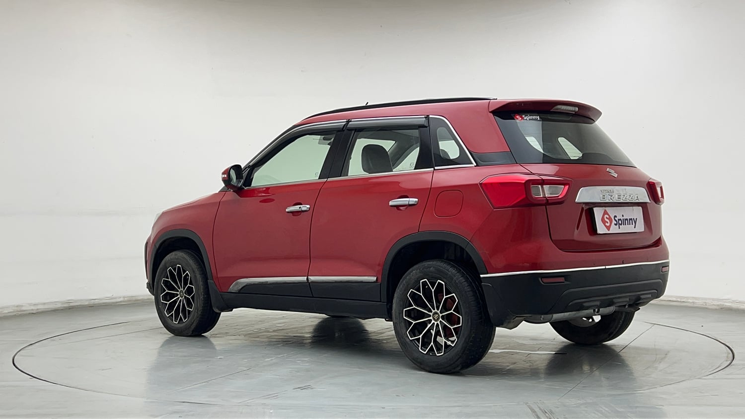 Used 2020 maruti-suzuki Vitara Brezza VXi Petrol Manual exterior LEFT REAR CORNER VIEW