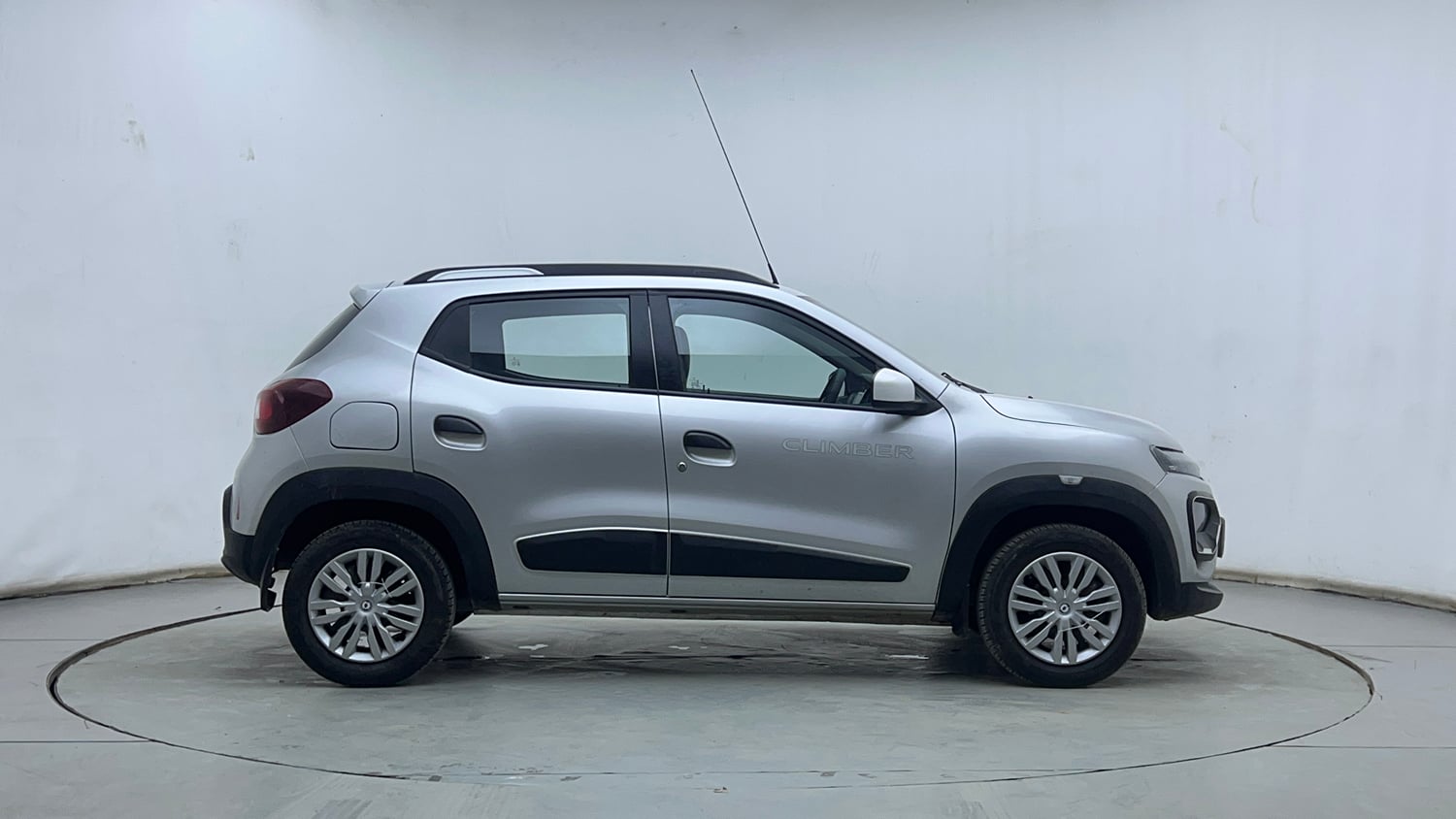 Used 2023 Renault Kwid CLIMBER Petrol Manual exterior RIGHT SIDE VIEW