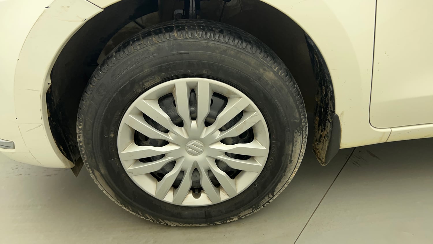 Used 2019 Maruti Suzuki Dzire VXi Petrol Manual tyres LEFT FRONT TYRE RIM VIEW