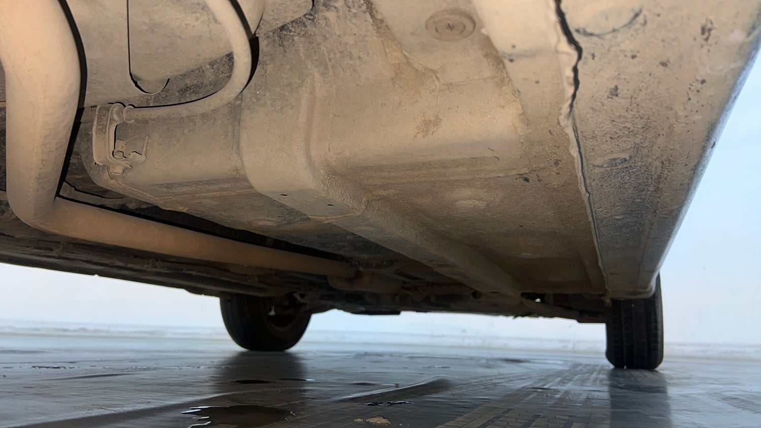Used 2018 Hyundai Xcent E+ CNG (Outside Fitted) Cng Manual extra REAR RIGHT UNDERBODY VIEW