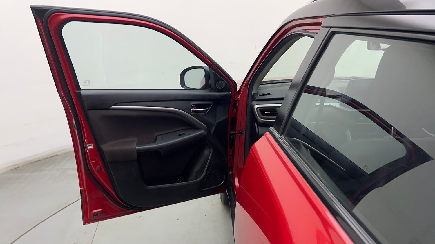 Used 2024 Maruti Suzuki Brezza Zxi Plus Dual Tone Petrol Manual interior LEFT FRONT DOOR OPEN VIEW