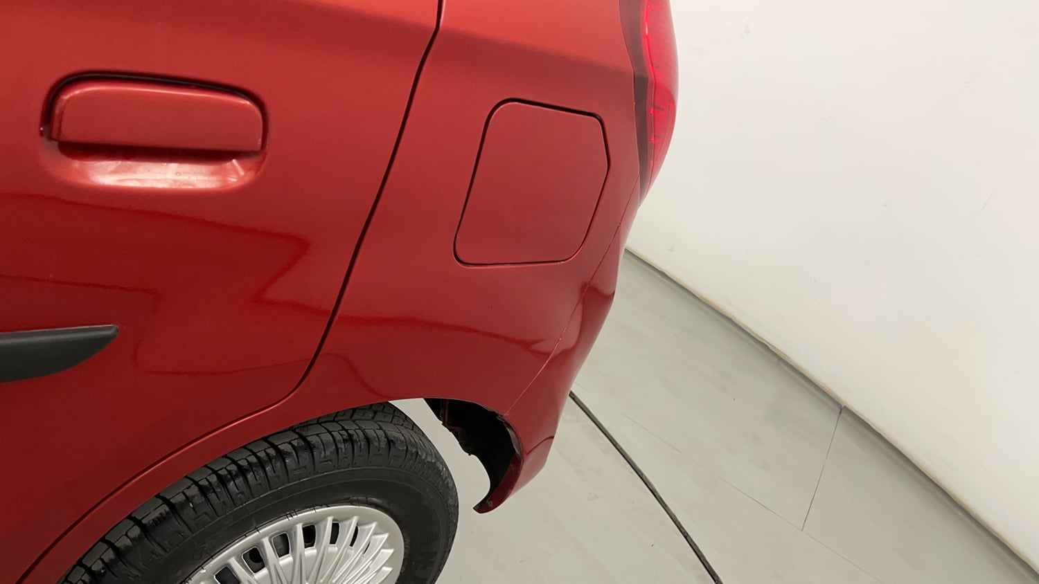 Used 2016 Maruti Suzuki Alto 800 VXi Petrol Manual dents MINOR SCRATCH