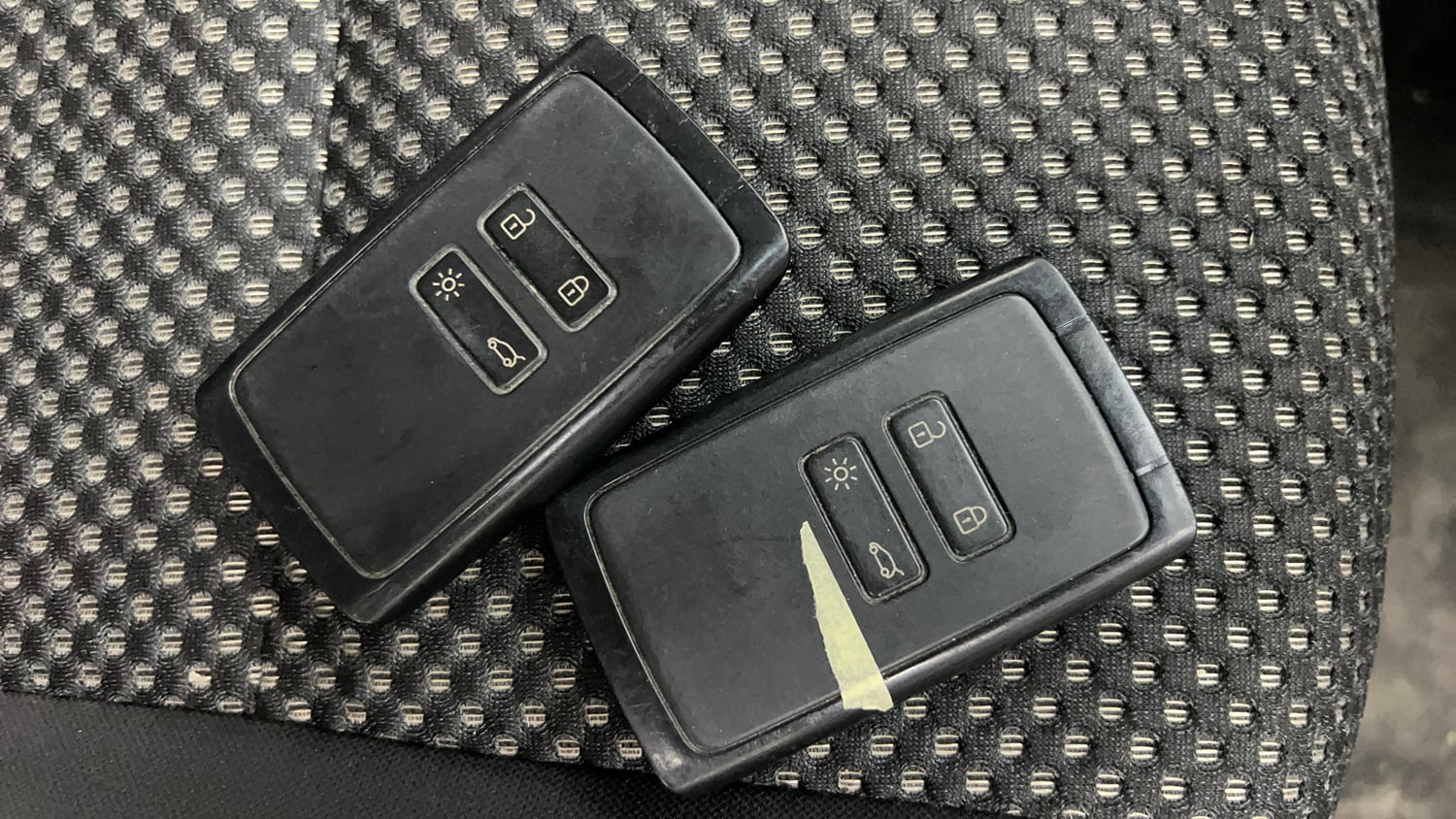 Used 2020 Renault Triber RXZ Petrol Manual extra CAR KEY VIEW