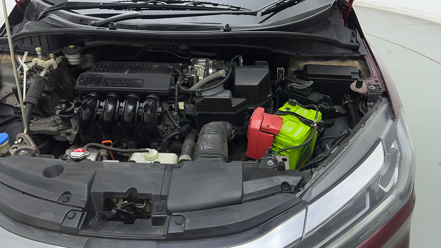 Used 2017 Honda City V Petrol Petrol Manual engine ENGINE LEFT SIDE VIEW