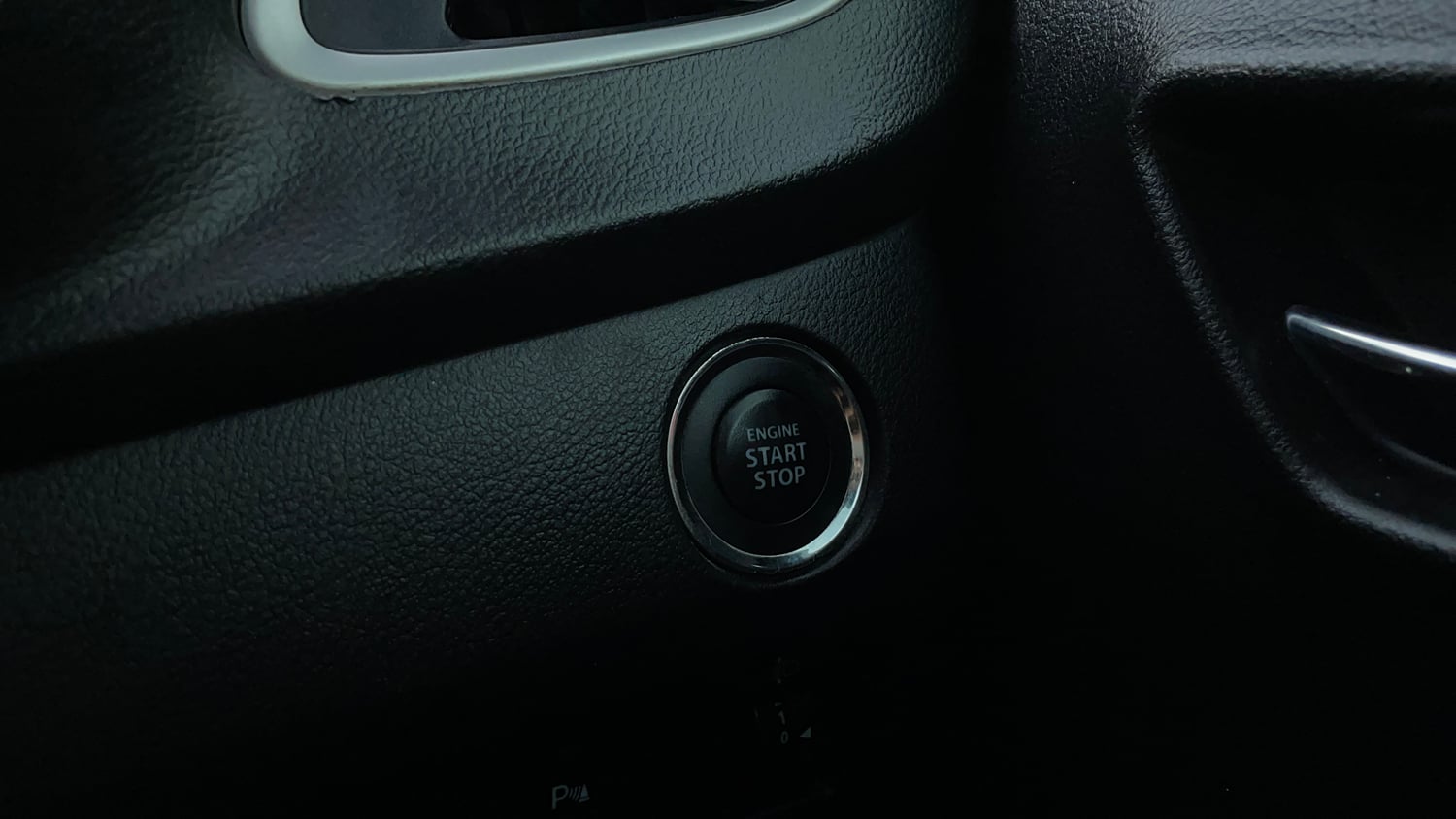 Used 2018 Maruti Suzuki Baleno Zeta 1.2 AT Petrol Automatic top_features Keyless start