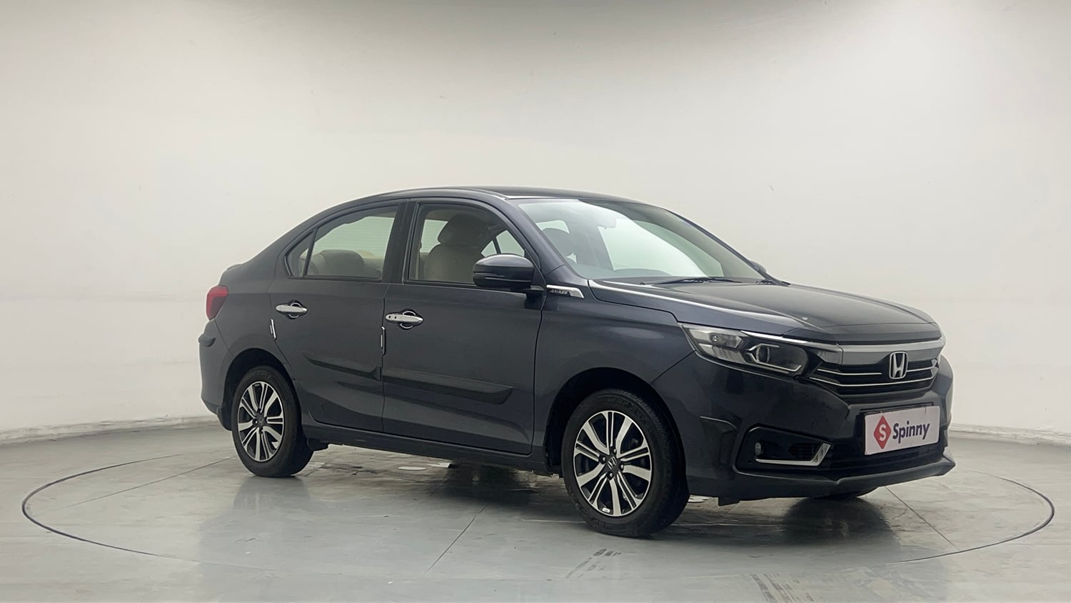 Used 2023 Honda Amaze VX 1.2 Petrol CVT Petrol Automatic exterior RIGHT FRONT CORNER VIEW