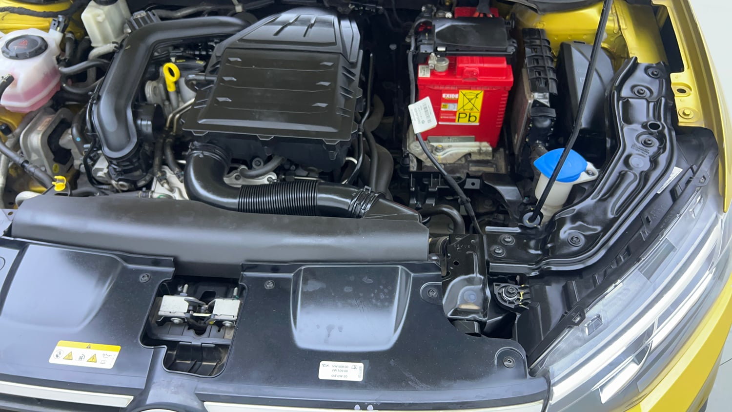 Used 2023 Volkswagen Virtus Highline 1.0 TSI AT Petrol Automatic engine ENGINE LEFT SIDE VIEW