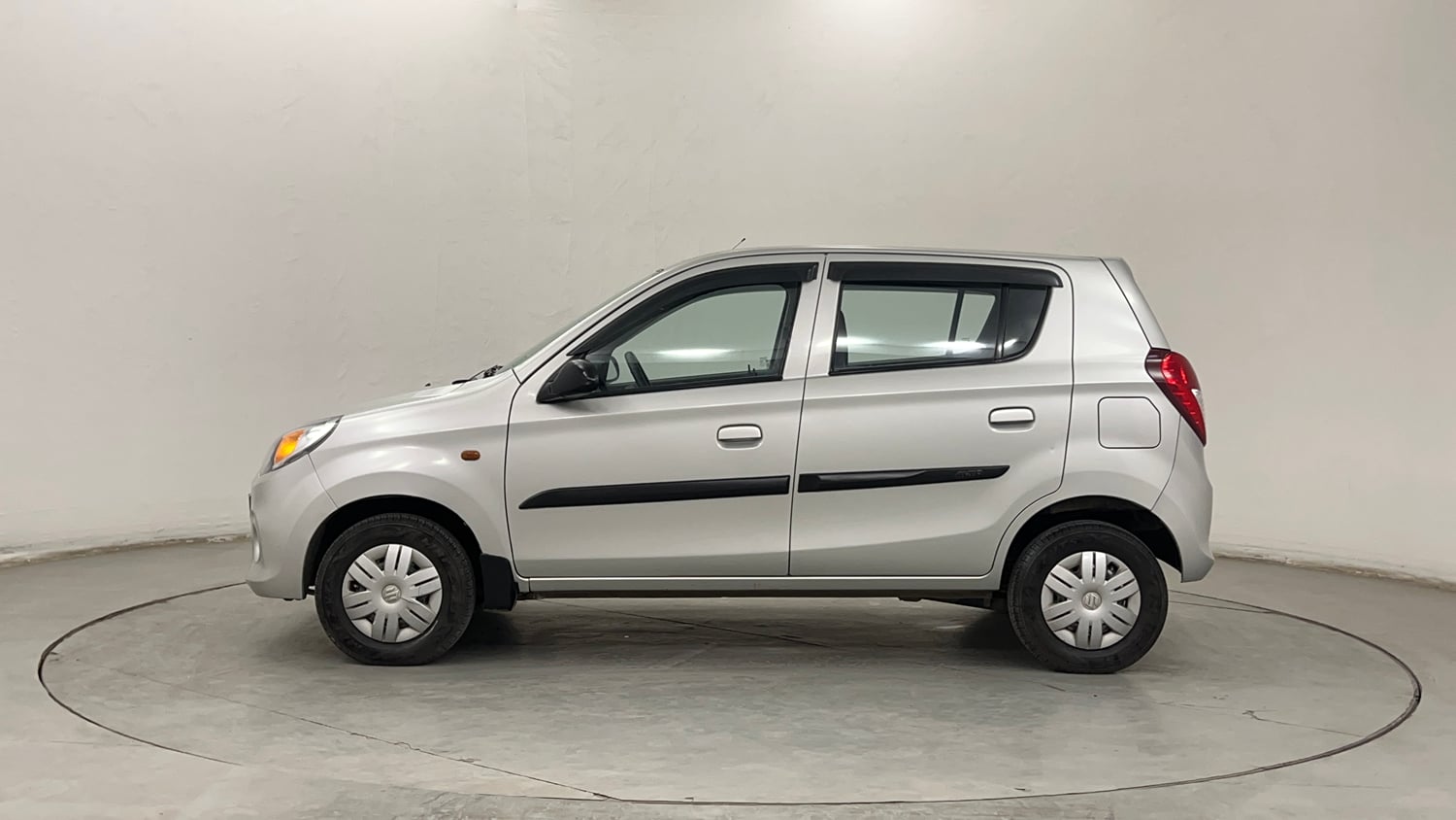 Used 2018 Maruti Suzuki Alto 800 VXi Petrol Manual exterior LEFT SIDE VIEW
