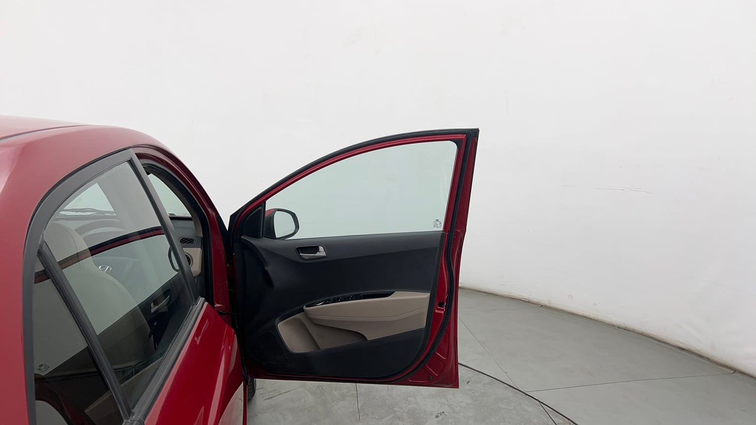 Used 2014 Hyundai Xcent SX 1.2 (O) Petrol Manual interior RIGHT FRONT DOOR OPEN VIEW