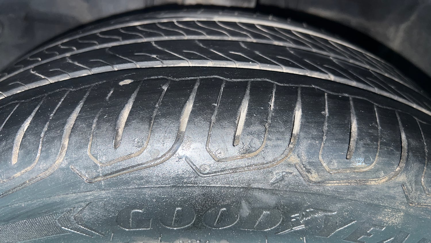 Used 2019 Honda City ZX Petrol Petrol Manual tyres LEFT FRONT TYRE TREAD VIEW