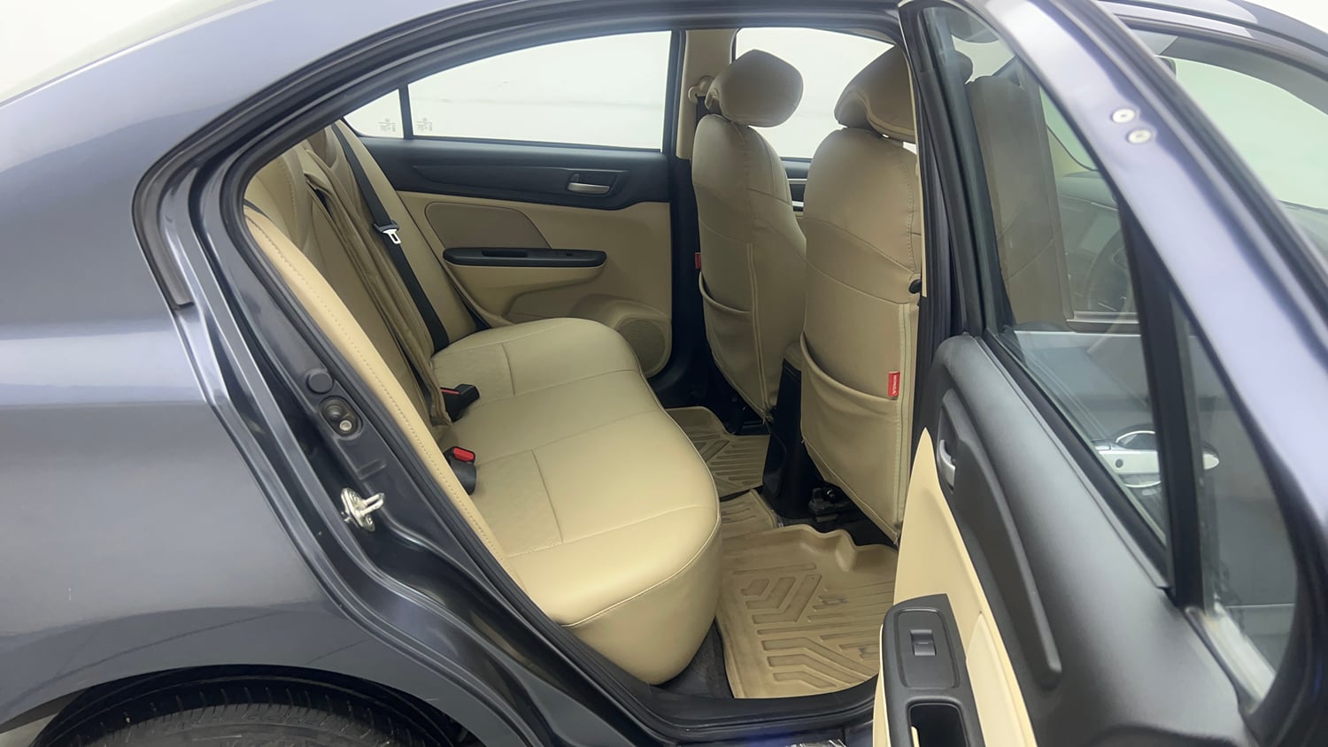 Used 2023 Honda Amaze VX 1.2 Petrol CVT Petrol Automatic interior RIGHT SIDE REAR DOOR CABIN VIEW