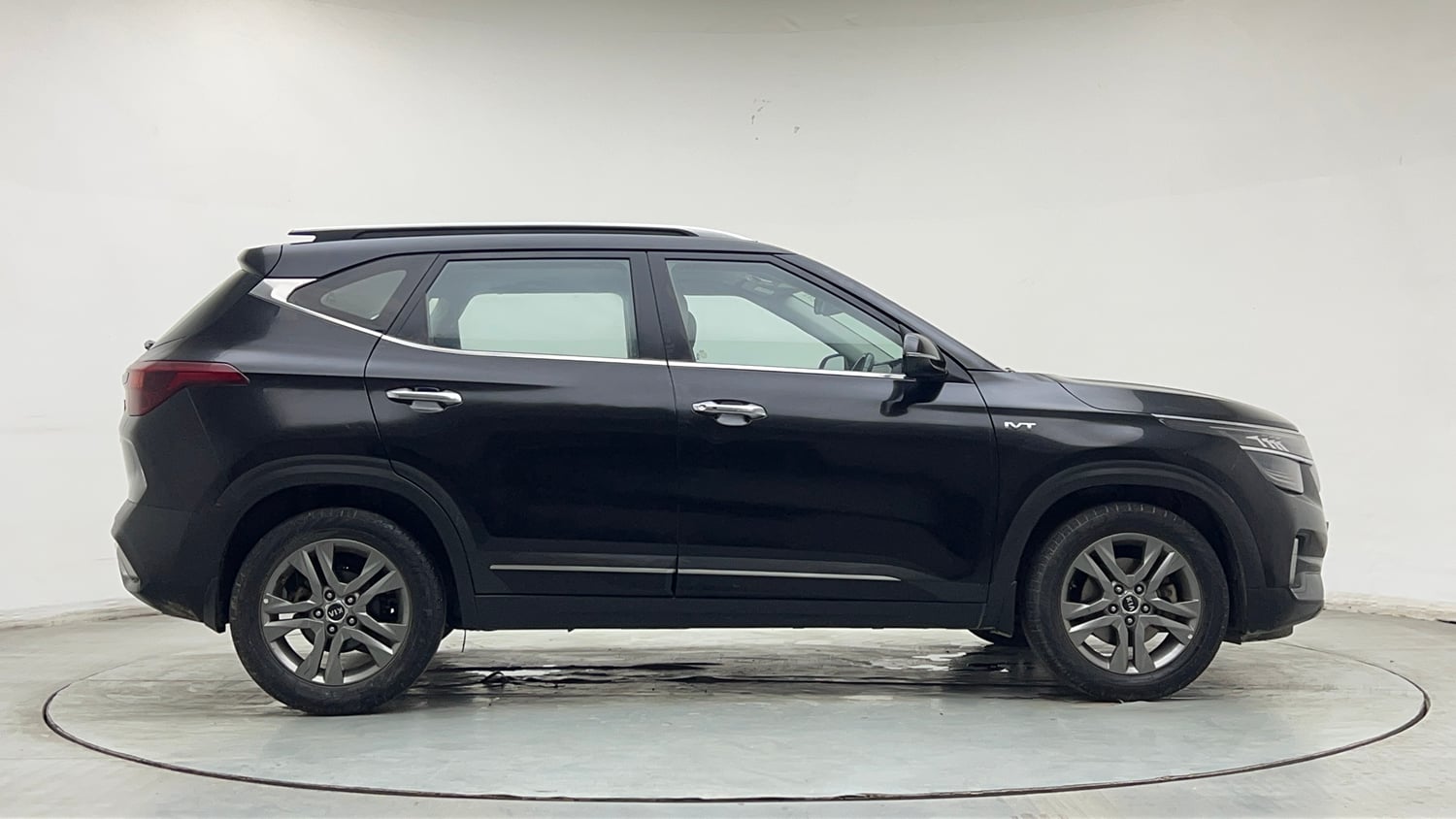 Used 2021 kia Seltos HTX IVT 1.5 Petrol Automatic exterior RIGHT SIDE VIEW