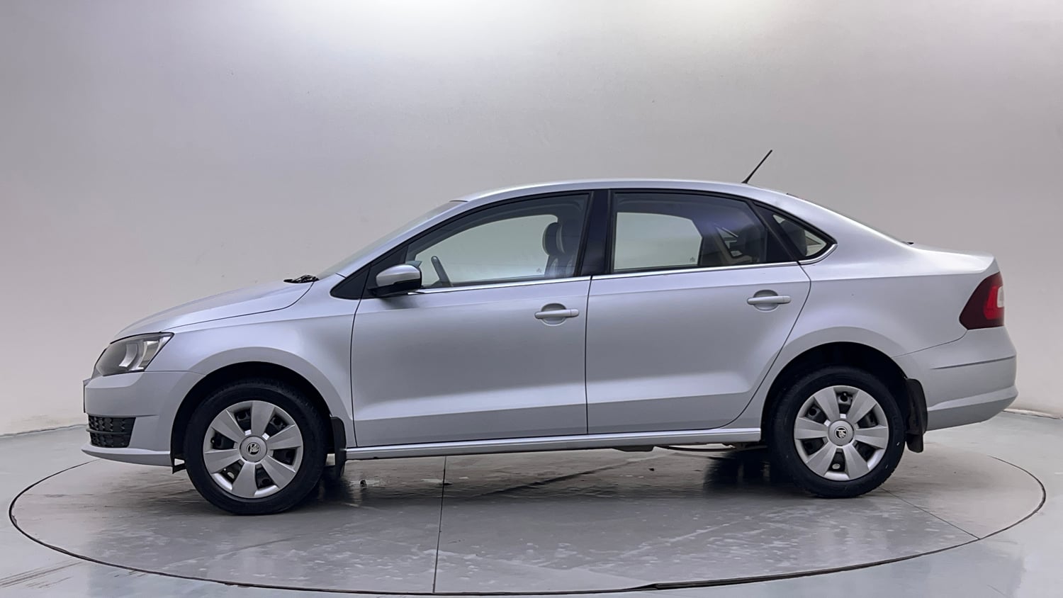 Used 2020 Skoda Rapid Active 1.0 TSI MT Petrol Manual exterior LEFT SIDE VIEW