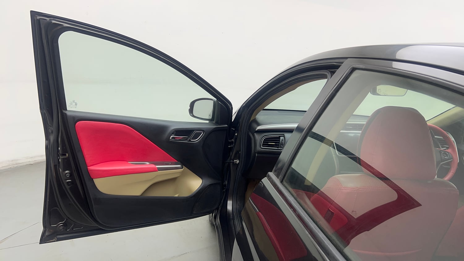 Used 2019 Honda City ZX Petrol Petrol Manual interior LEFT FRONT DOOR OPEN VIEW