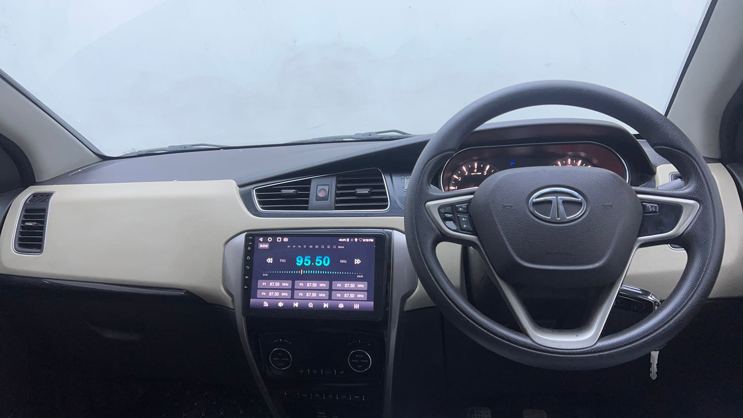Used 2015 Tata Zest XT Petrol Petrol Manual interior DASHBOARD VIEW