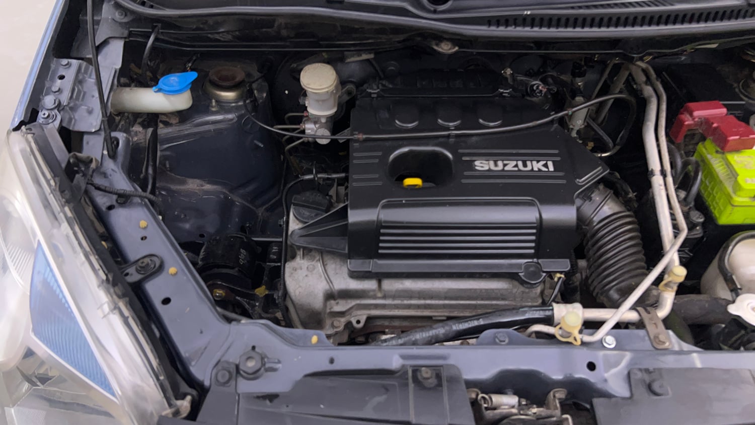 Used 2012 Maruti Suzuki Wagon R LXi Petrol Manual engine ENGINE RIGHT SIDE VIEW
