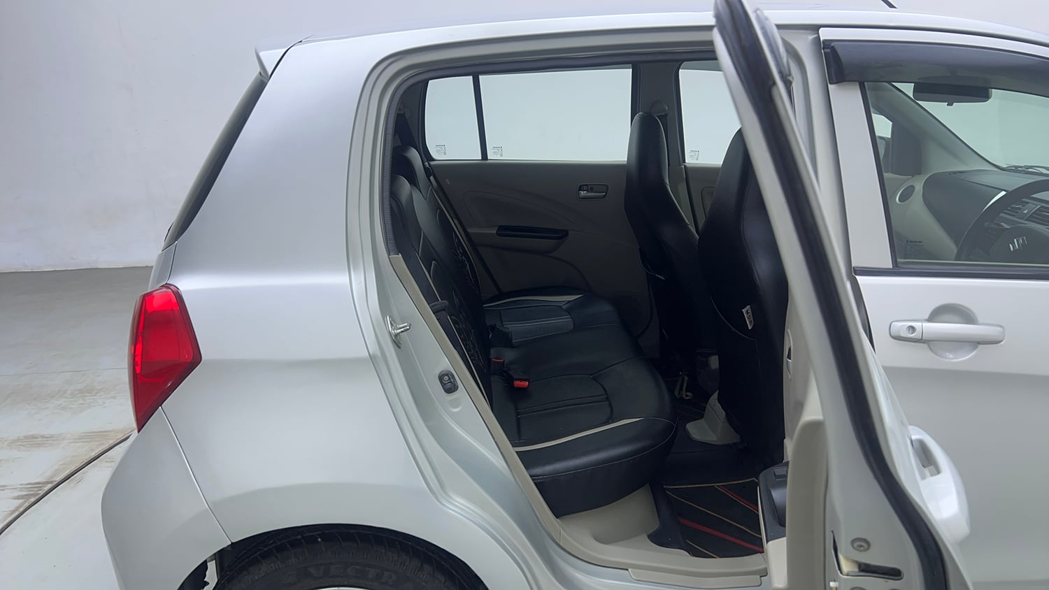 Used 2016 Maruti Suzuki Celerio ZXi AMT Petrol Automatic interior RIGHT SIDE REAR DOOR CABIN VIEW